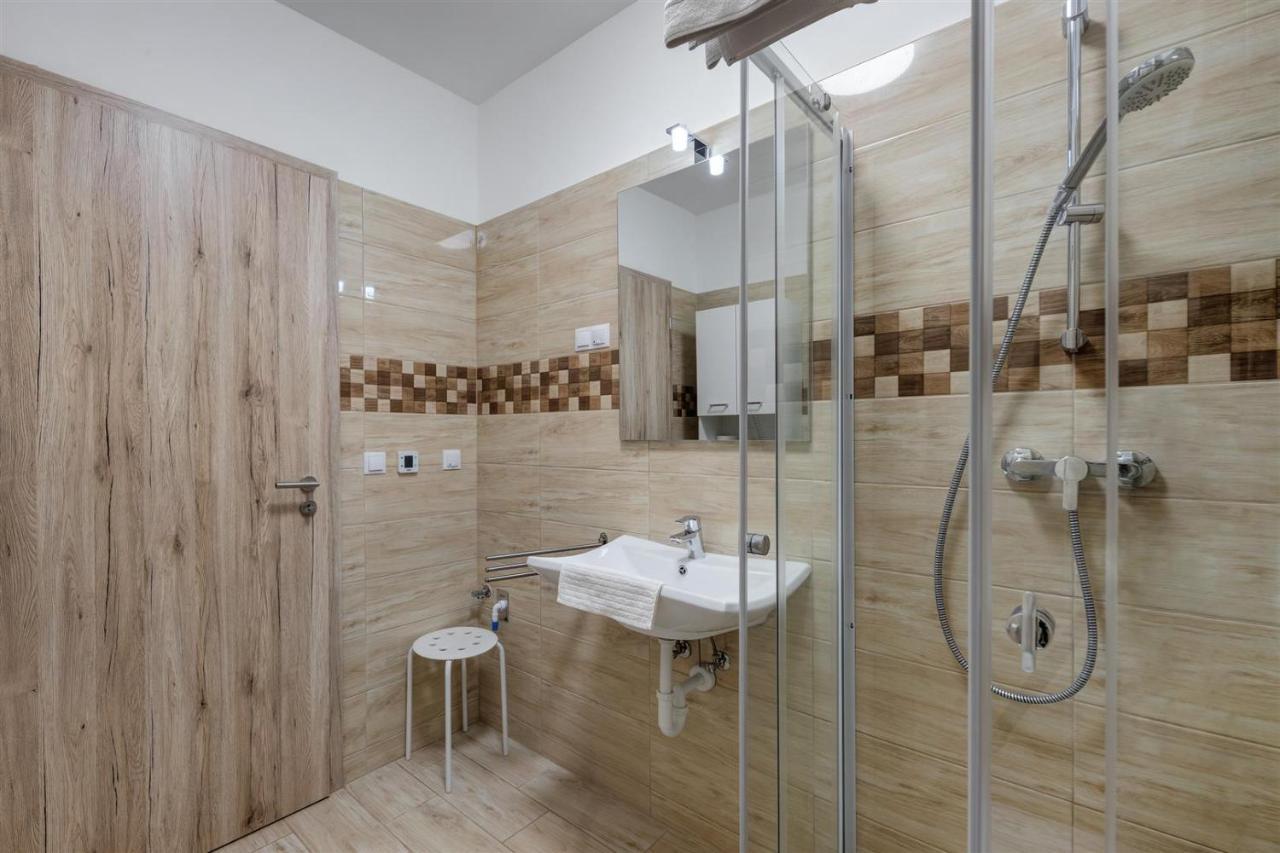 Leonardo Ground Apartment 布达佩斯 外观 照片