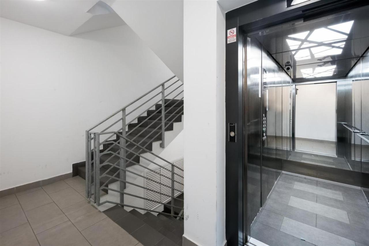 Leonardo Ground Apartment 布达佩斯 外观 照片
